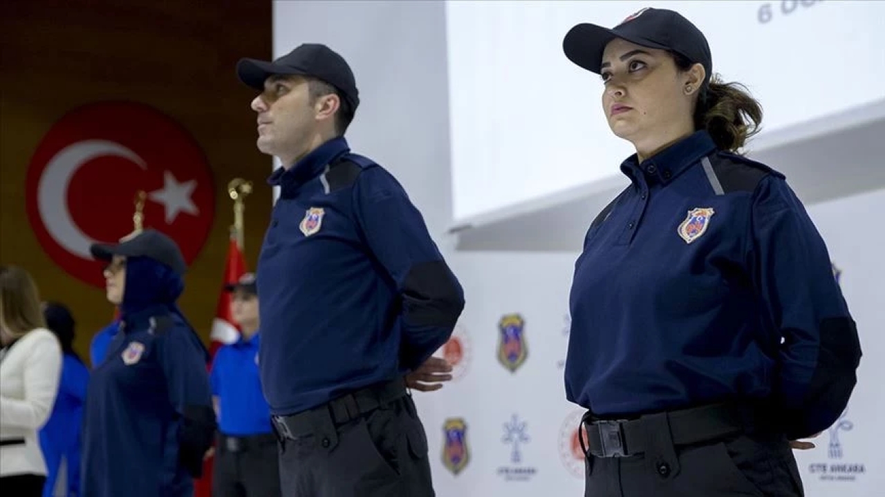 İnfaz Koruma Memuru Alımı 2025: Gardiyanlık KPSS Puanı, Yaş Sınırı ve Başvuru Şartları Açıklandı